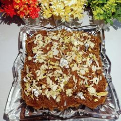 A picture of Desi Ghee or Khoye wali Sawaiyan 🧡💛.