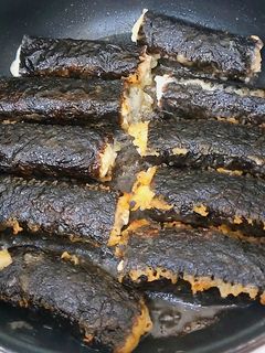 Hình của món Ức gà cuộn rong biển chiên.