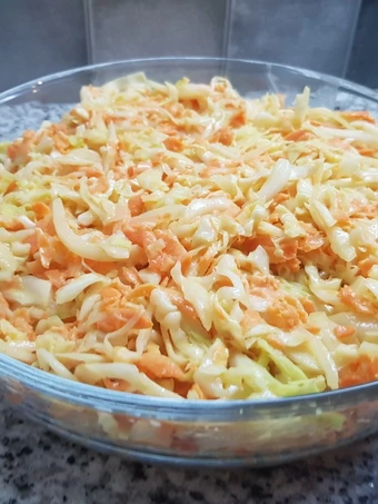 Manera fácil Hacer Ensalada Coleslaw  que Muy delicioso