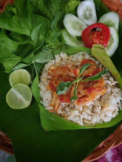 Foto resep 40. Nasi Bakar Ayam Suwir Bumbu Rujak