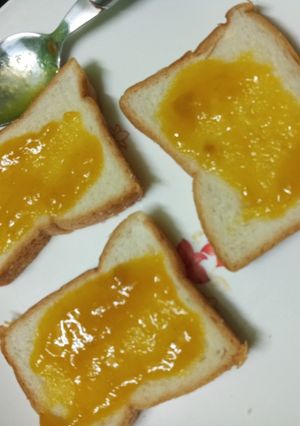 পাকা আম এর জেলি রেসিপির প্রধান ছবি