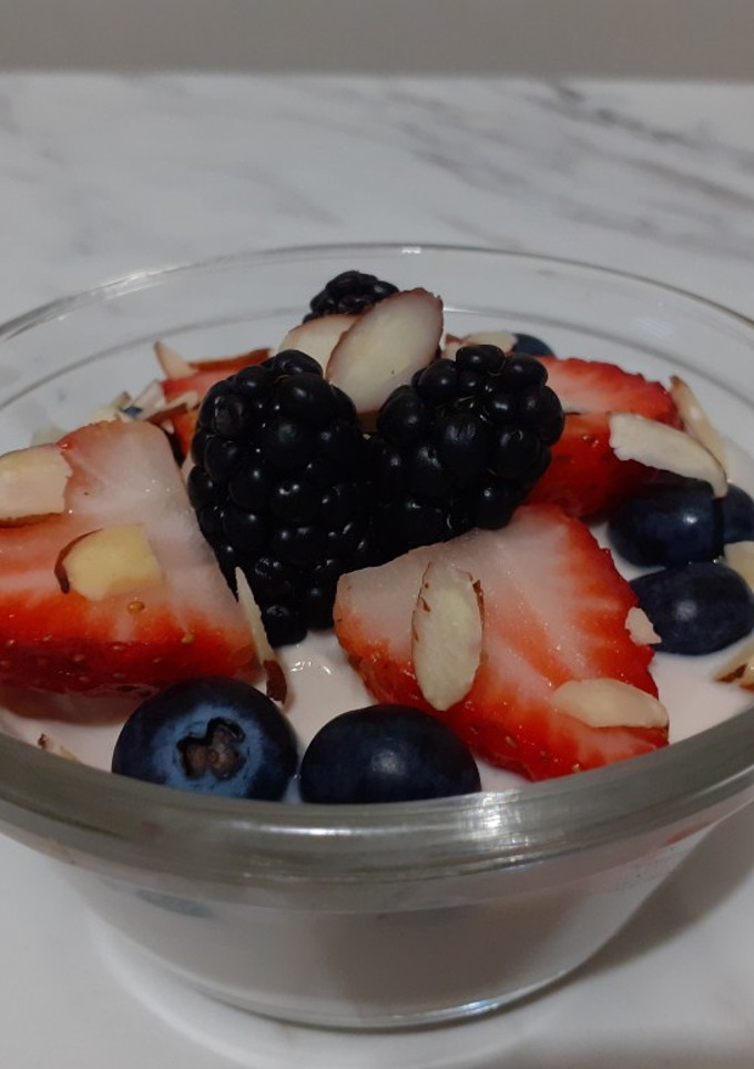 Una foto de Carlota de yogurt (postre / opción sana)
