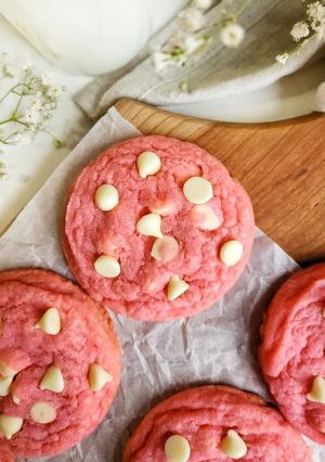 A picture of Pink White Chocolate Chip Cookies.