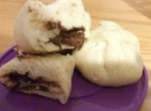 Una foto de Pan al vapor relleno de chocolate