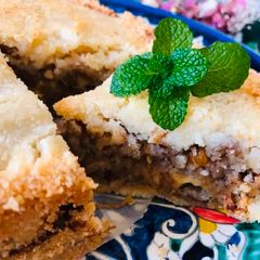 A picture of Super Easy Apple Cake (no need batter).