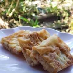 Martabak Tahu Telur রেসিপির প্রধান ছবি