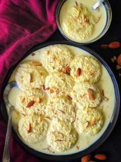 A picture of Instant Bread Rasmalai.