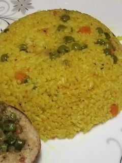 صورة لوصفة رز بالفراخ والخضار 😉