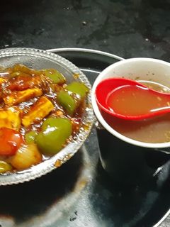 પનીર ચીલી(Paneer Chilly Recipe in Gujarati) રેસીપી મુખ્ય ફોટો