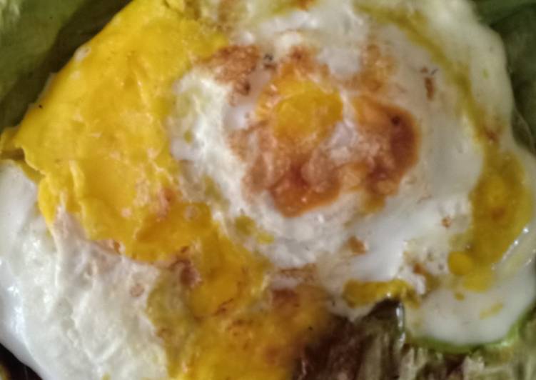 Resep Telur Dadar Wingko dengan Daun Pisang, Lezat Sekali