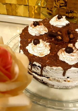 عکسی از دستور کیک اسنیکرز😋