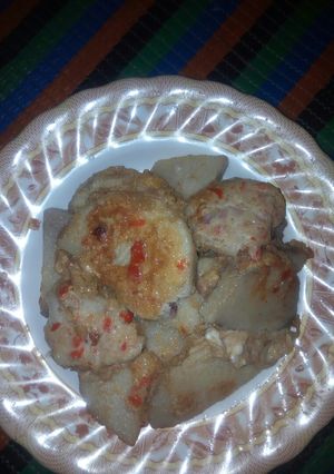 A picture of Fry yam and egg.
