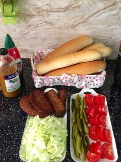 عکسی از دستور همبرگر و کباب لقمه 🍔🌭