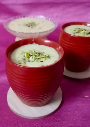 કેસર બાસુંદી(Kesar basundi recipe in gujarati) રેસીપી મુખ્ય ફોટો