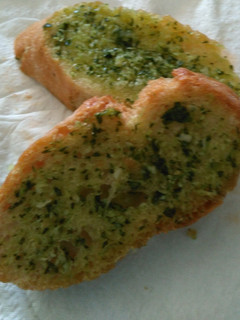 Una foto de Pan de ajo 🍞🍞