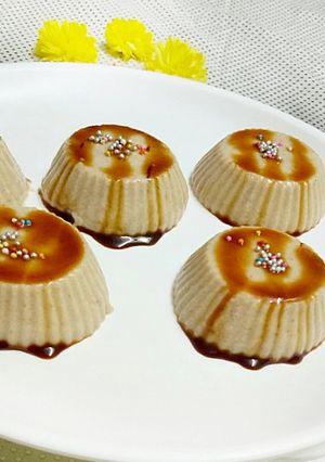 A picture of Agar Agar dates pudding.