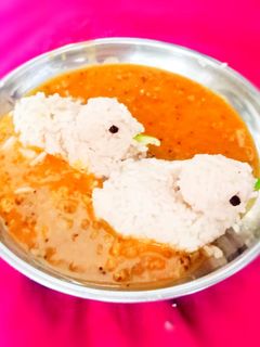 દાલ ફ્રાય -જીરા રાઈસ (North India style Dal fry- Jeera Rice Recipe In Gujarati) રેસીપી મુખ્ય ફોટો