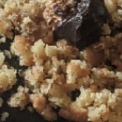 A picture of Walnut cake.