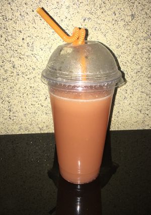 A picture of Green Apple & Strawberry Juice.
