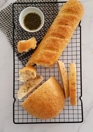 A picture of Crusty Dipping Bread.