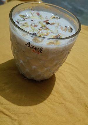 खजूर का दूध रेसिपी मुख्य फोटो