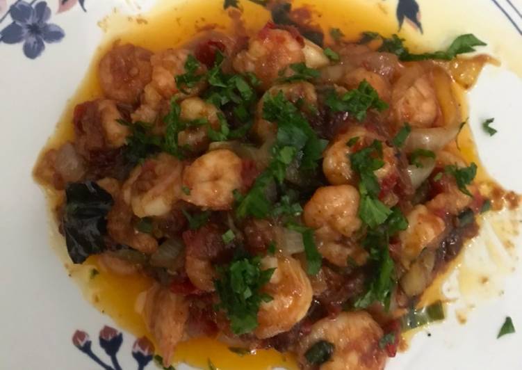 Langkah Mudah untuk Membuat Udang saus padang, Enak