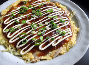 A picture of Okonomiyaki Omelette.