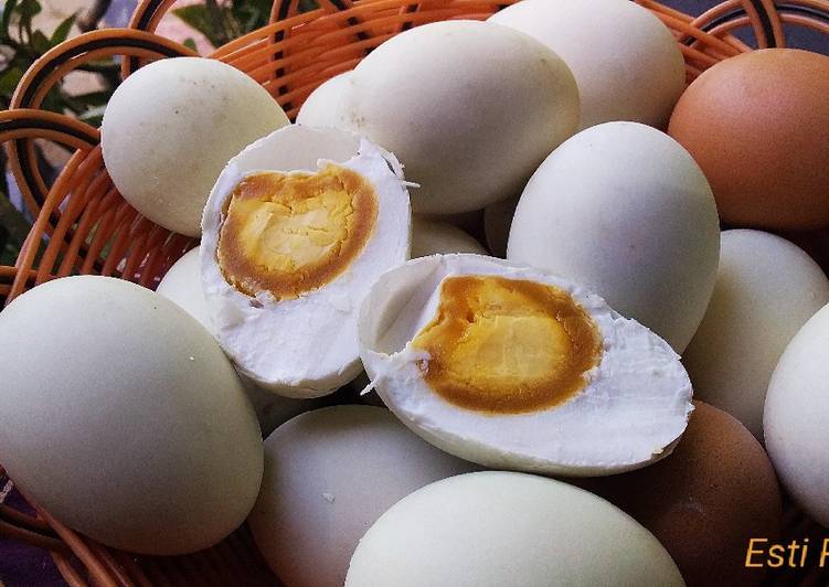 Resep 🥚🥚🥚Telur Asin Homemade, Bisa Manjain Lidah