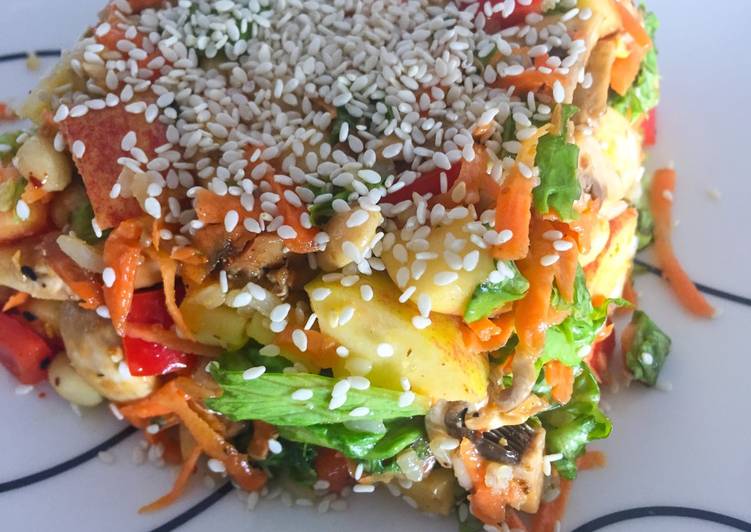 Ensalada Manzana 🍎 y Maní 🥜 con Aderezo Asiático 🥗