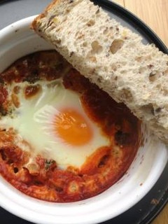 92.ஷாக்ஸூகா(Shakshuka) செய்முறை முக்கிய புகைப்படம்