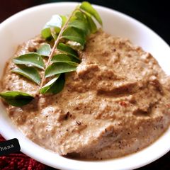A picture of Peanut chutney.