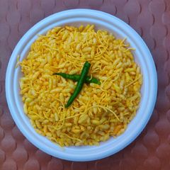 A picture of Spicy Puffed Rice.