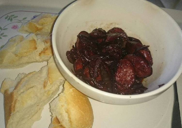 Chorizo Cooked in Red Wine