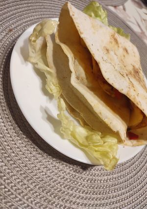 Tojásos tortilla szendvics 🥪 recept fotója