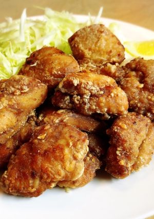 A picture of Deep fried chicken (Karage).