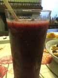 Batido “Sol rojo, al agua ojo”