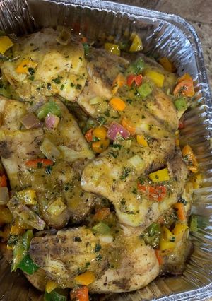 A picture of Oven grilled chicken wings.