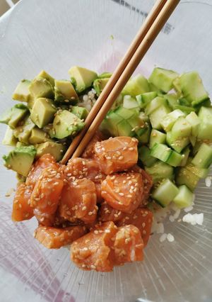 Une photo de Poke bowl Saumon Avocat