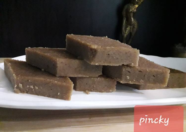 Recipe: Eating on a Dime Singhade ka halwa