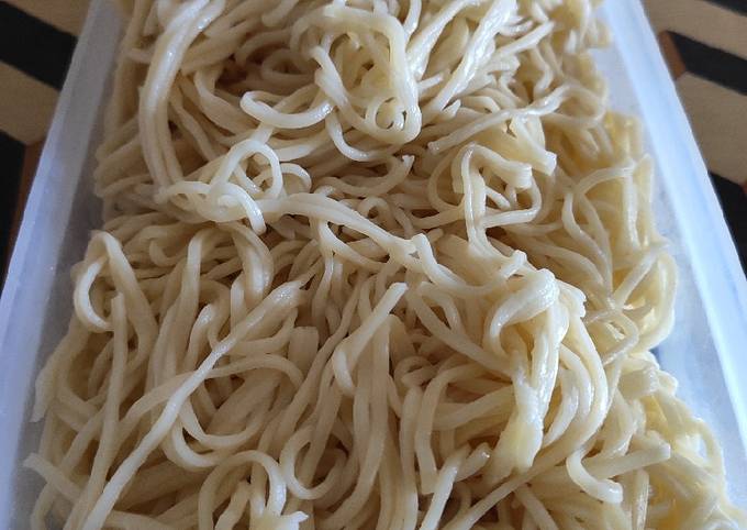Langkah Mudah untuk Menyiapkan Mie homemade kenyal Anti Gagal