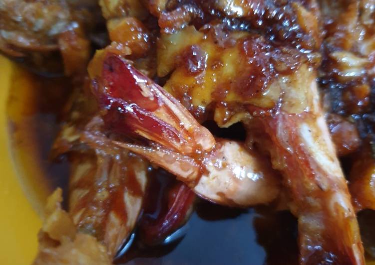 Langkah Mudah untuk Membuat Udang kecap mentega, Lezat