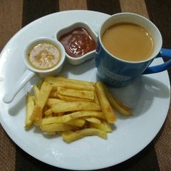 A picture of Chai with French fries☕🍟❤.