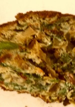 Una foto de Tortilla de hojas de remolacha