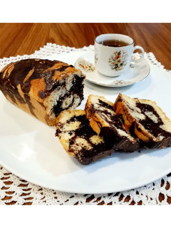 عکسی از دستور کیک مرمری (Marble loaf cake)