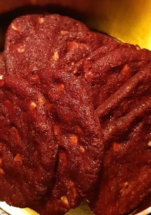 Φωτογραφία της συνταγής Red Velvet White Chocolate Chip Cookies