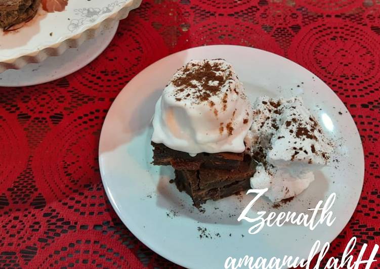 Recipe of Perfect Cadbury Chocolate Brownies with Vanilla Ice-cream