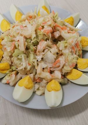 Una foto de Ensalada de piña con aderezo de yogurt griego (super saludable)