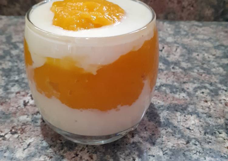 Mango pudding