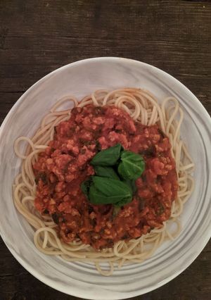 A picture of Spaghetti Bolognese.