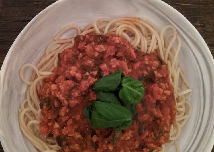 Recipe of Homemade Spaghetti Bolognese